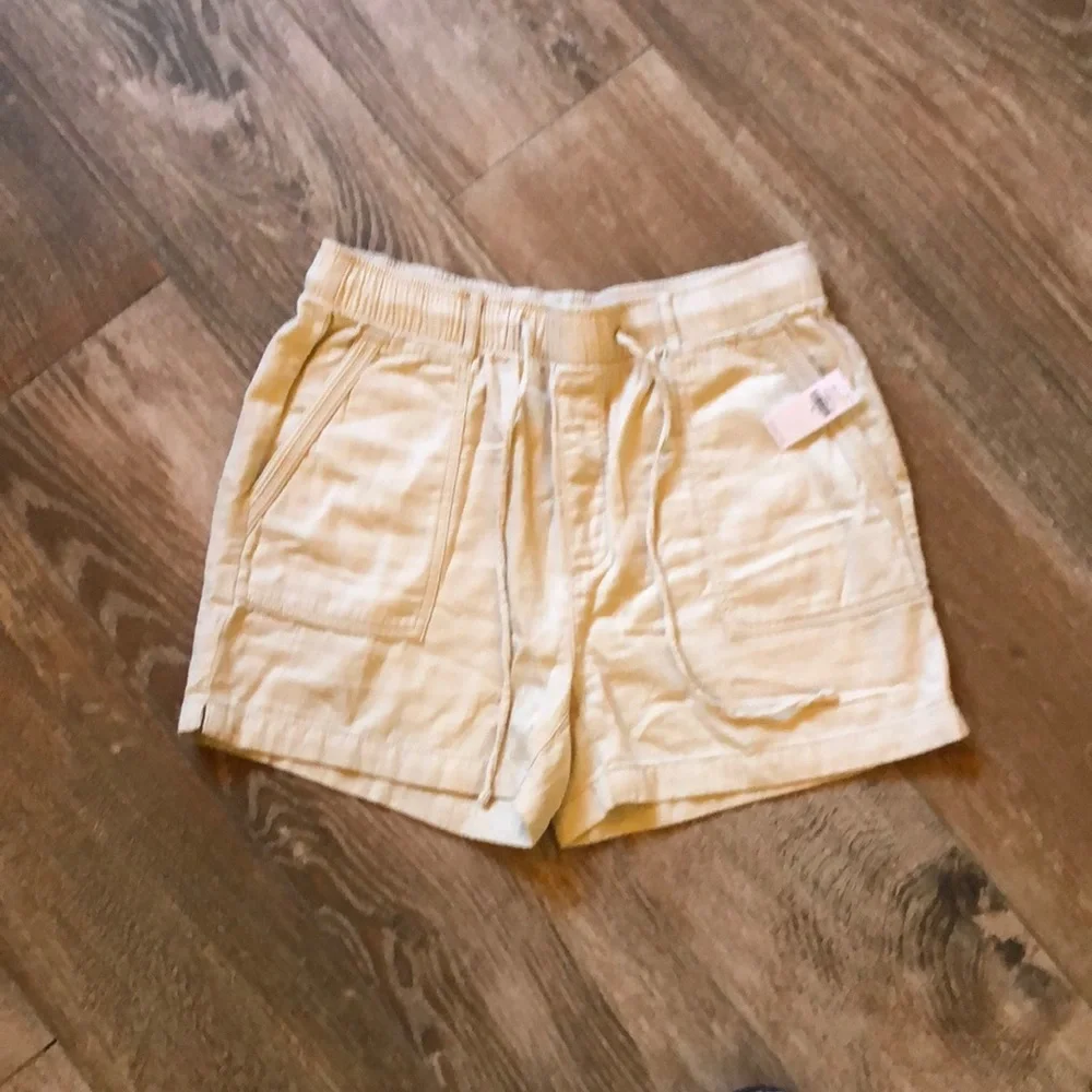 NWT Super Soft Women’s Shorts - Picture 1 of 7